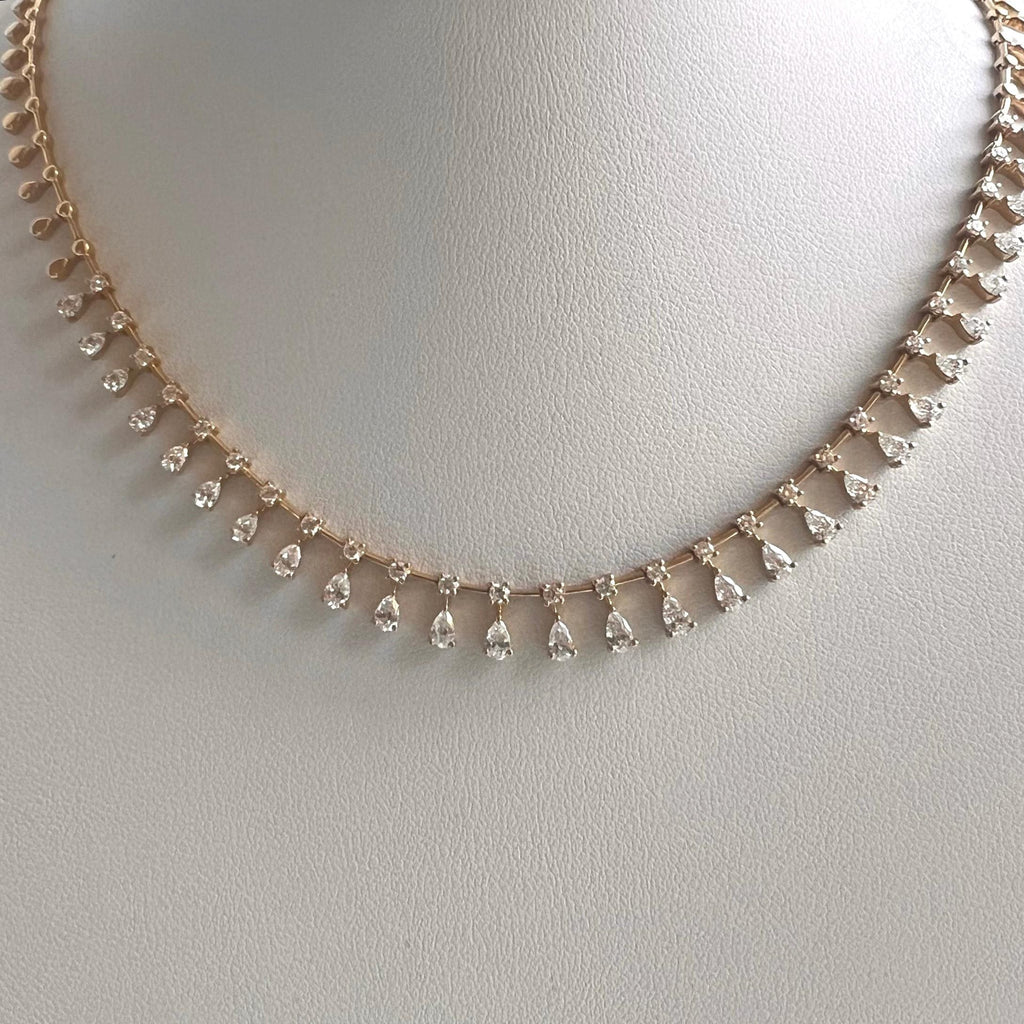 14K Gold Graduated Pear-Cut Diamond Drop Necklace – 2.56ct Statement Tennis Necklace